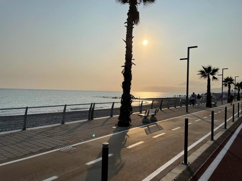 Appartamento Villa Rita A 100 M Dal Mare! فاليكروسيا المظهر الخارجي الصورة